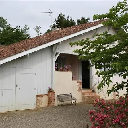 Holiday home Petit Rimbez Poyanne